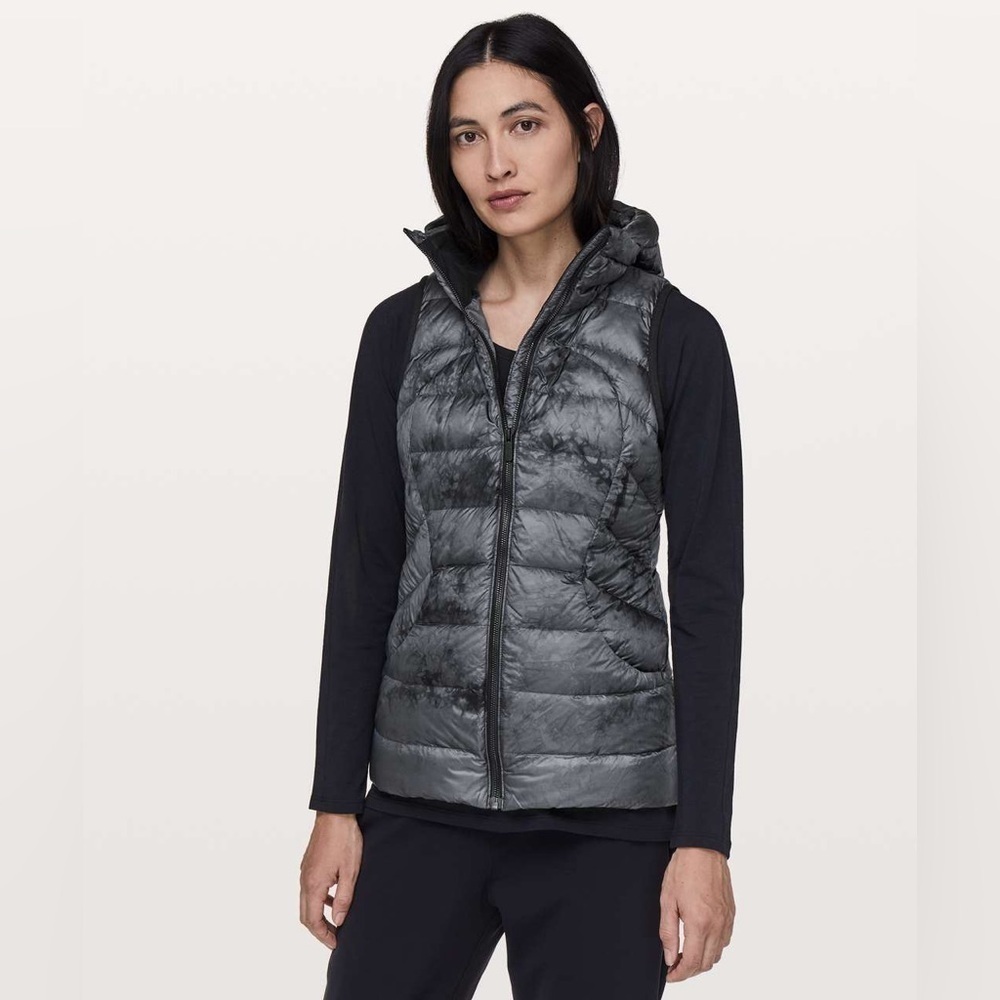 Lululemon pack it goose down vest Melanite Black Size 10 hooded